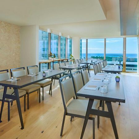 Renaissance Honolulu Hotel & Spa Bagian luar foto
