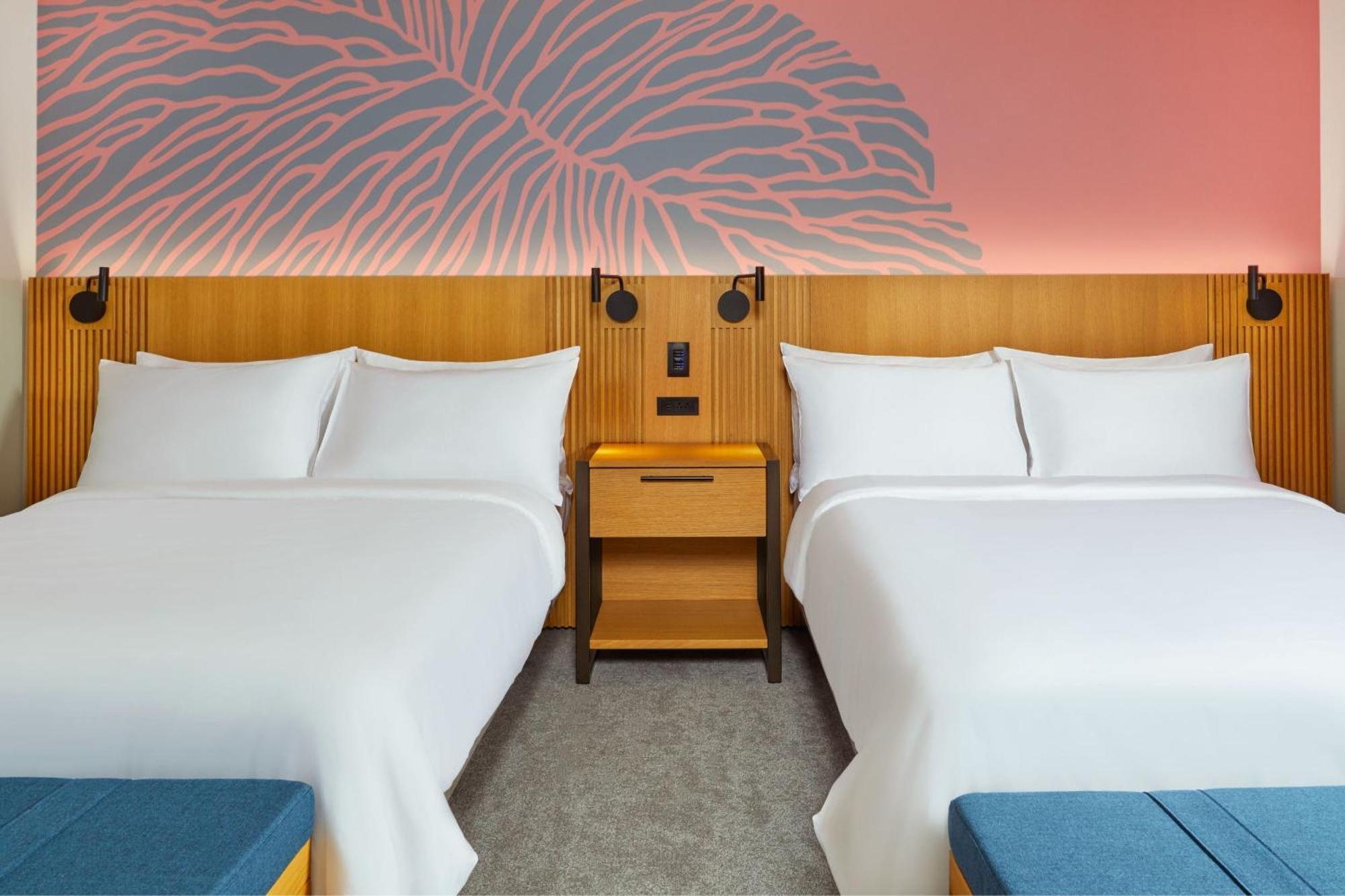 Renaissance Honolulu Hotel & Spa Bagian luar foto