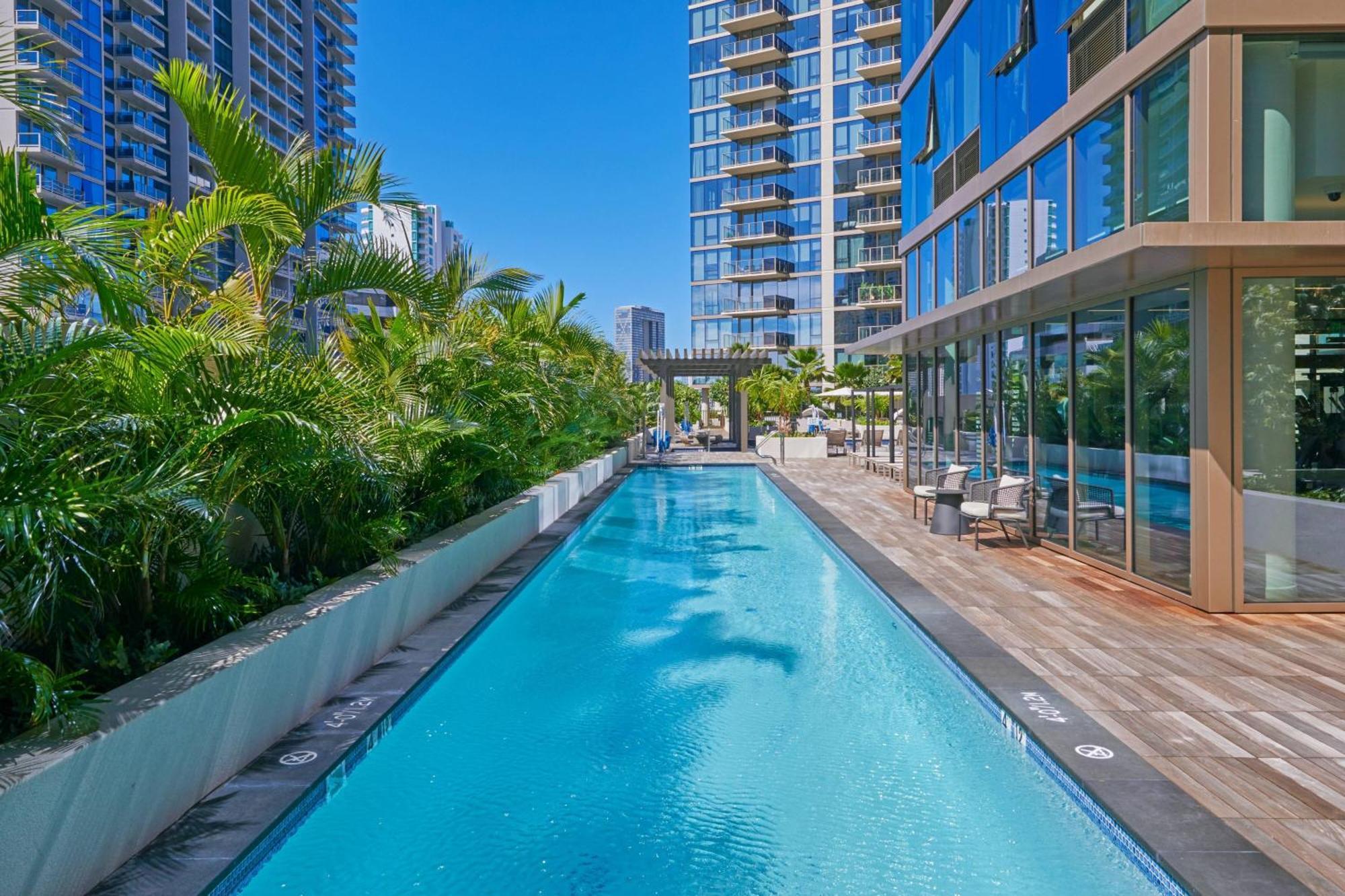 Renaissance Honolulu Hotel & Spa Bagian luar foto