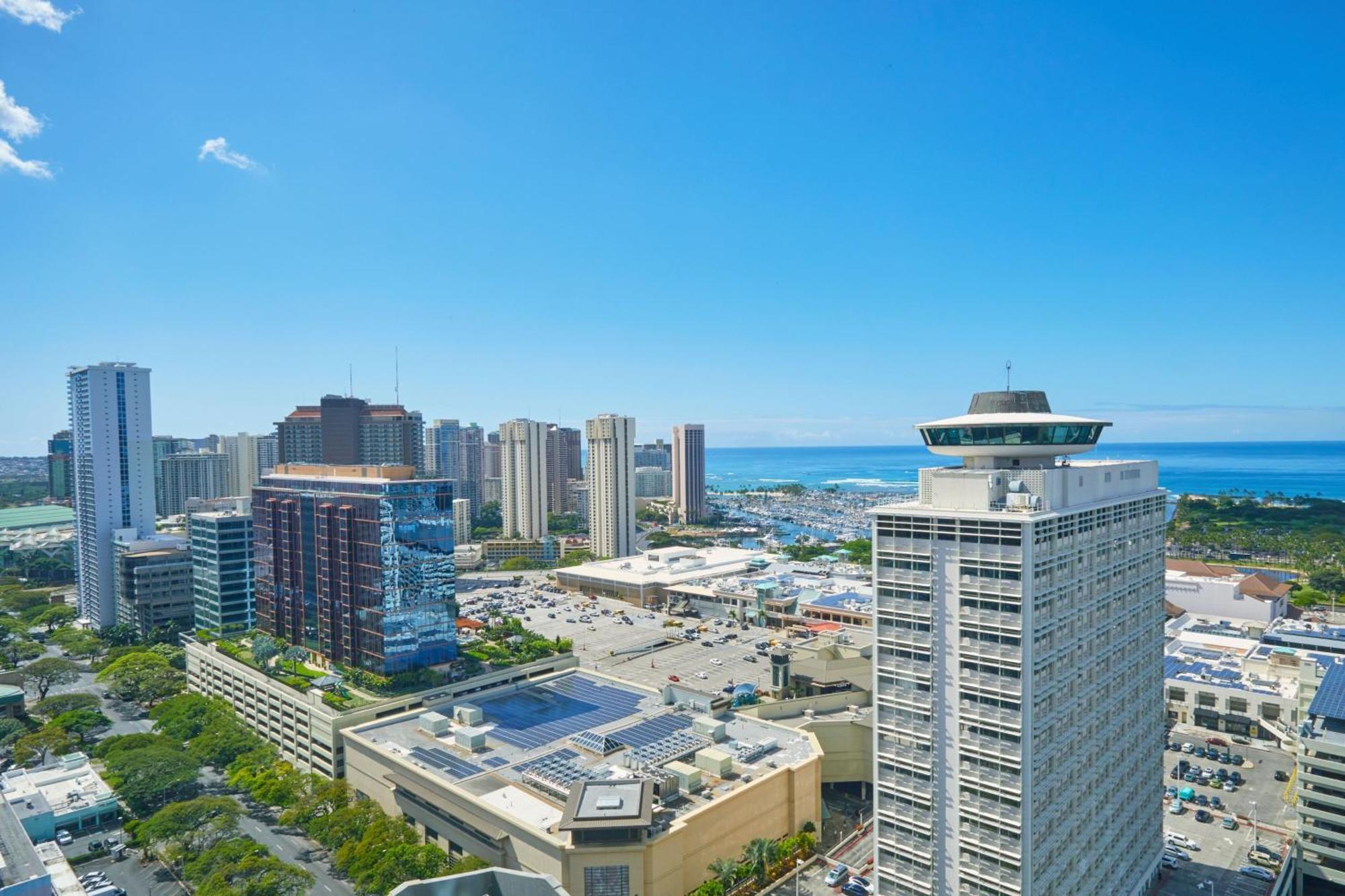 Renaissance Honolulu Hotel & Spa Bagian luar foto